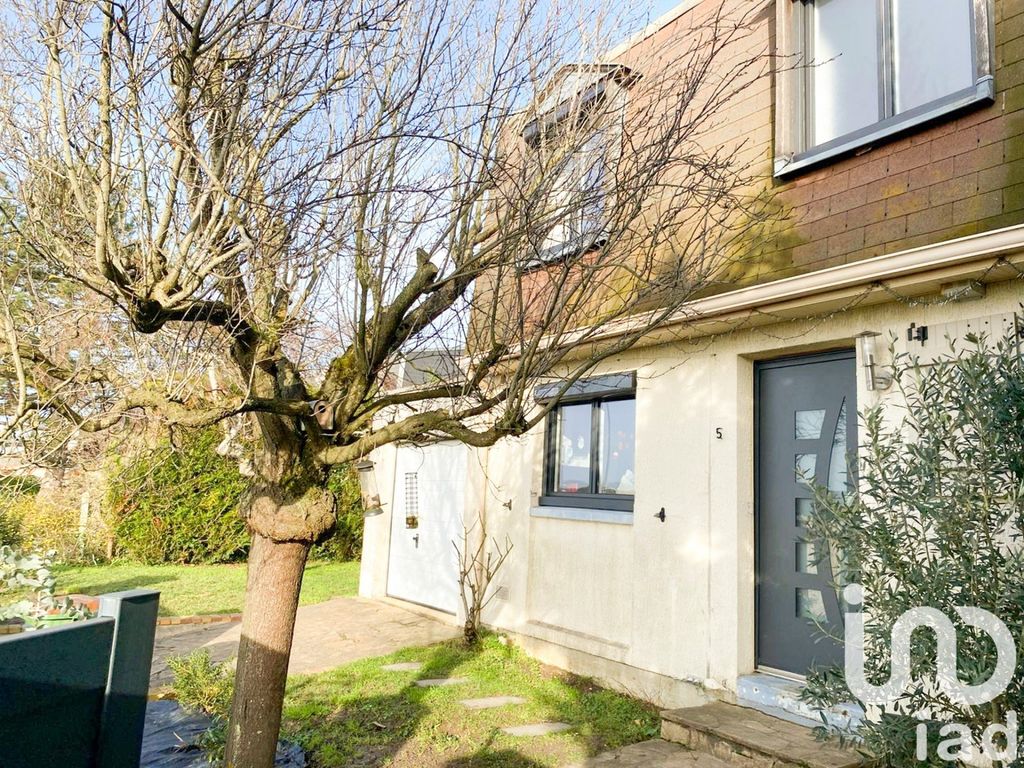 Achat maison à vendre 3 chambres 92 m² - Beynes