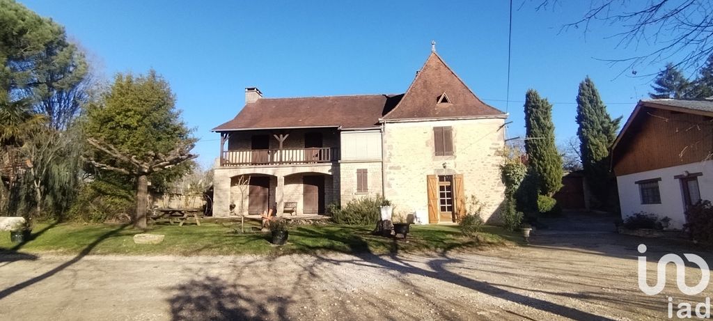 Achat maison à vendre 6 chambres 210 m² - Prats-du-Périgord