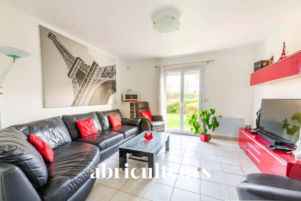 Achat maison à vendre 3 chambres 136 m² - Villiers-le-Bâcle