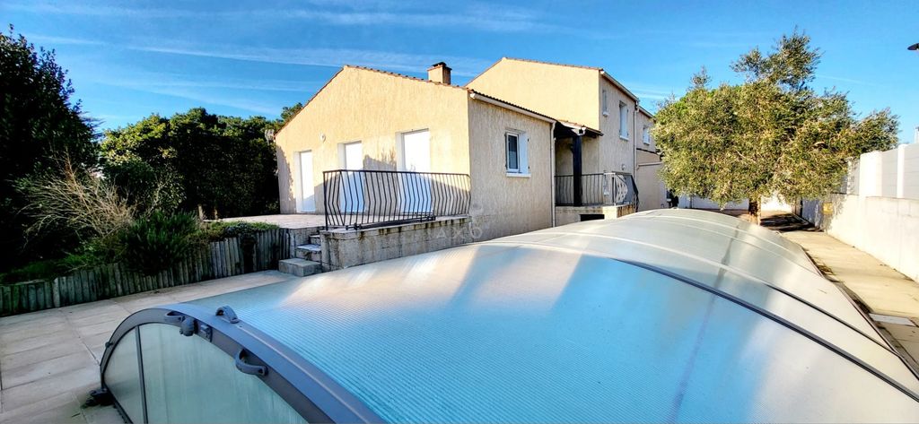 Achat maison à vendre 4 chambres 155 m² - Jard-sur-Mer