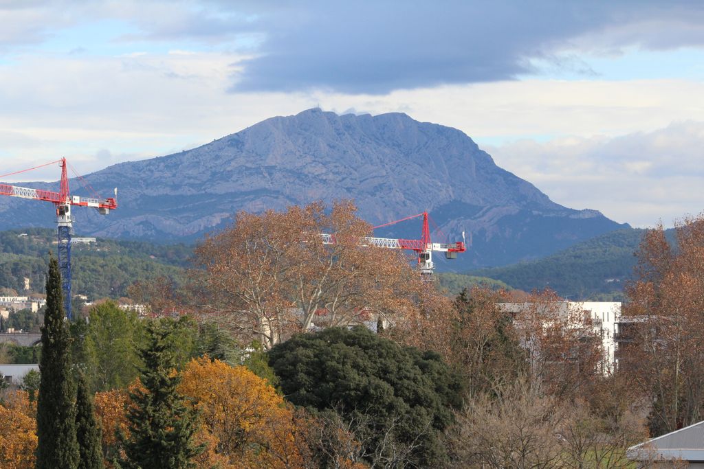 Achat appartement à vendre 3 pièces 62 m² - Aix-en-Provence