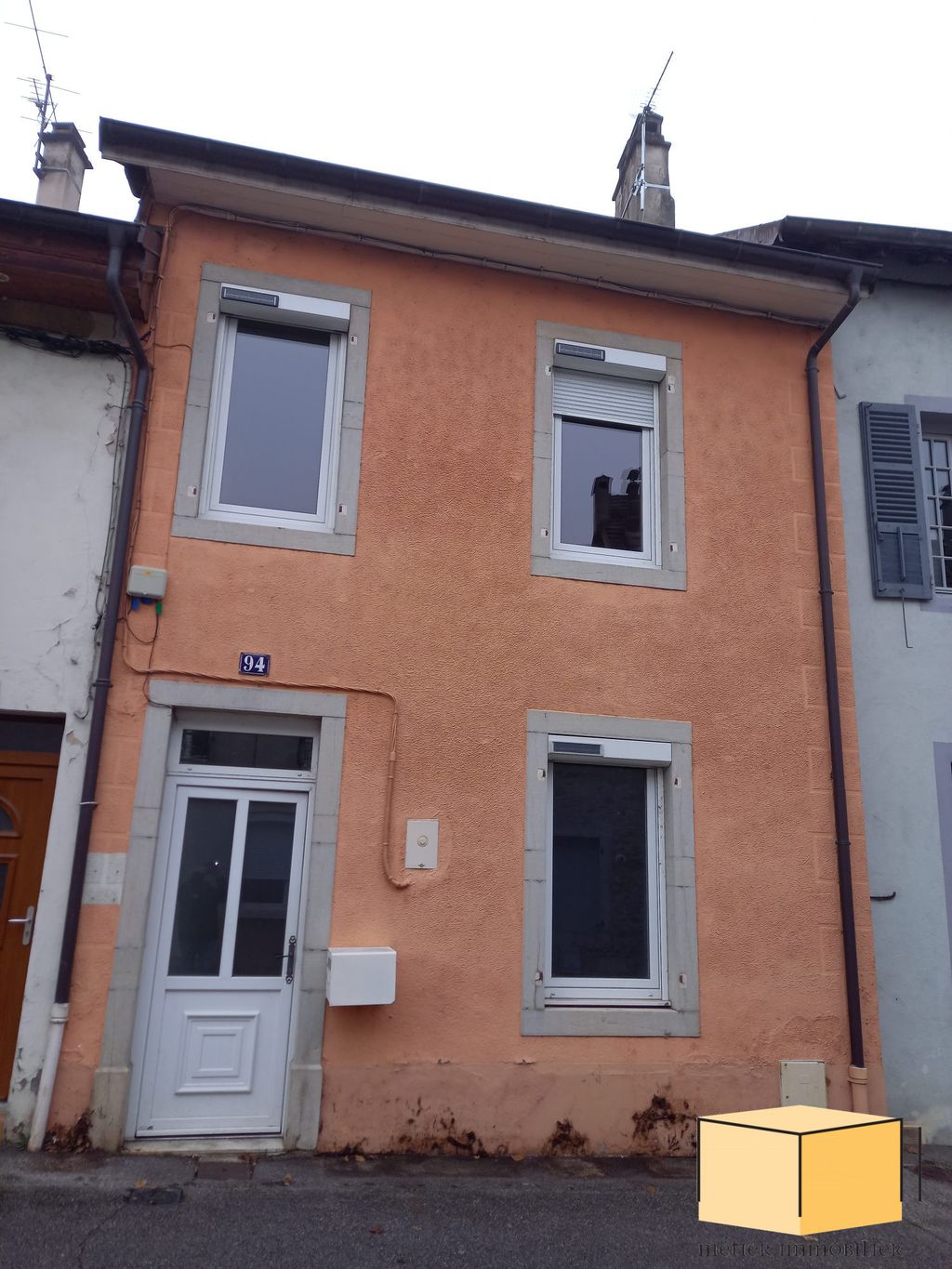 Achat maison à vendre 3 chambres 106 m² - Belley