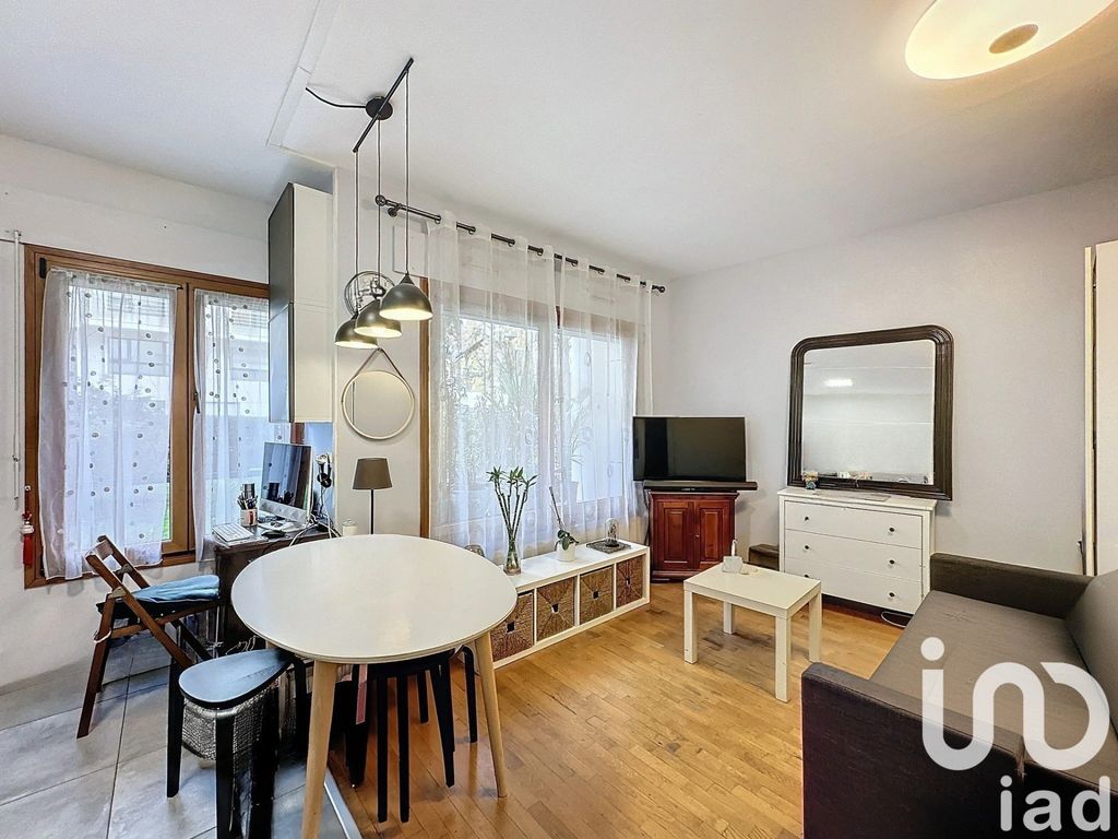 Achat appartement à vendre 2 pièces 46 m² - Levallois-Perret