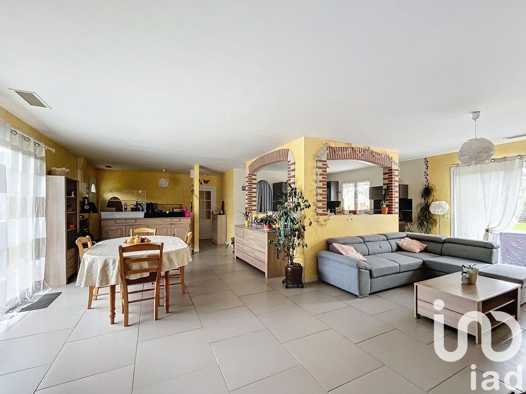 Achat maison à vendre 3 chambres 120 m² - Cabanès