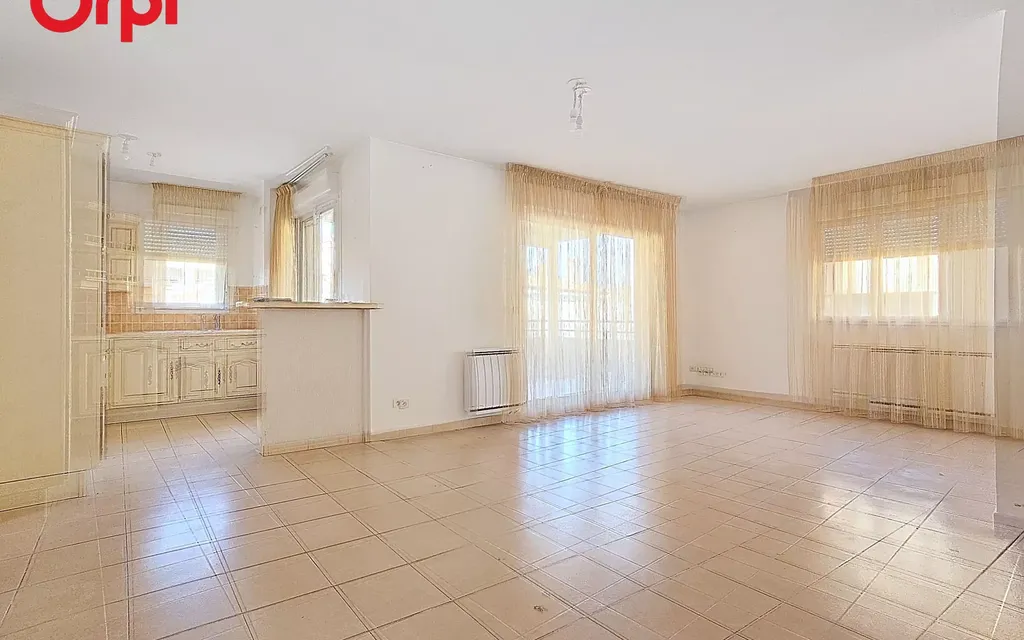 Achat appartement à vendre 3 pièces 66 m² - La Seyne-sur-Mer