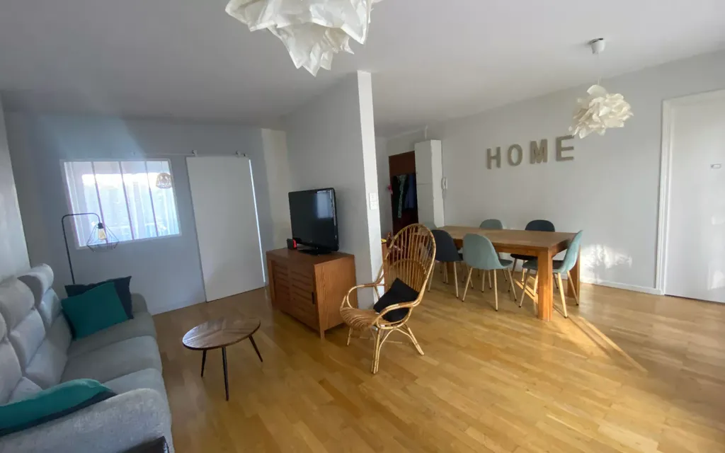 Achat appartement à vendre 5 pièces 82 m² - Sainte-Foy-lès-Lyon