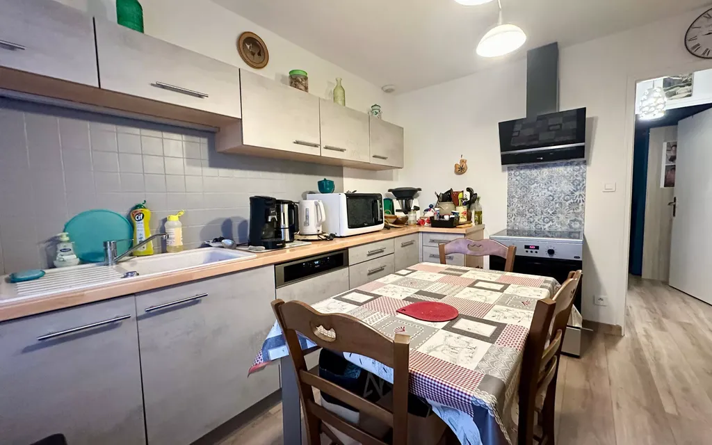 Achat appartement à vendre 4 pièces 86 m² - Échenoz-la-Méline