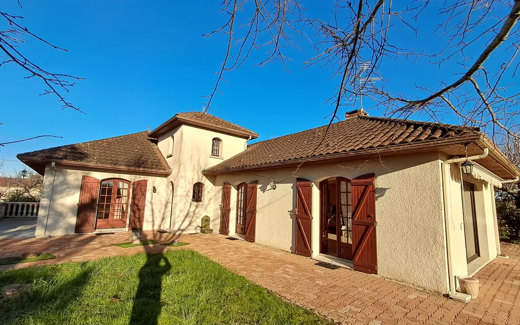 Achat maison à vendre 4 chambres 176 m² - Monbazillac