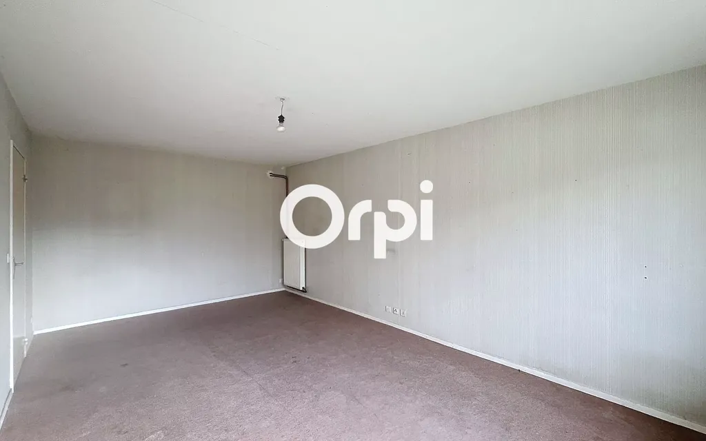 Achat appartement à vendre 3 pièces 65 m² - Saint-Flour