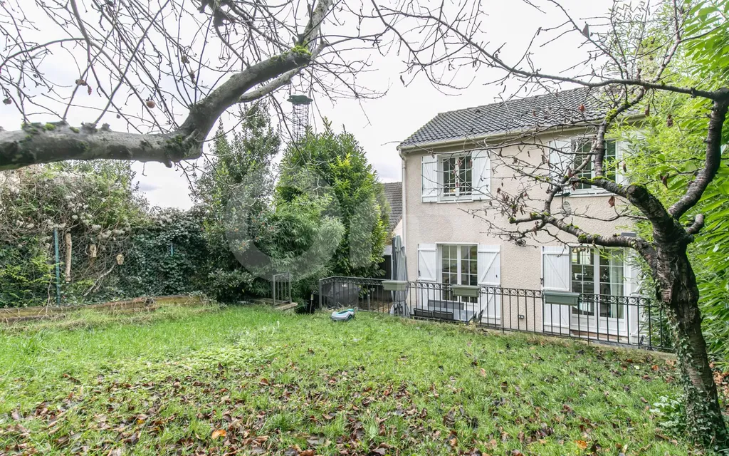 Achat maison à vendre 3 chambres 88 m² - Chennevières-sur-Marne