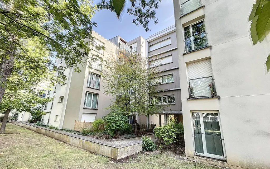 Achat appartement à vendre 2 pièces 45 m² - Tours