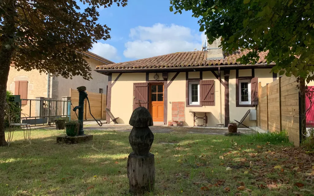 Achat maison à vendre 2 chambres 71 m² - Uza