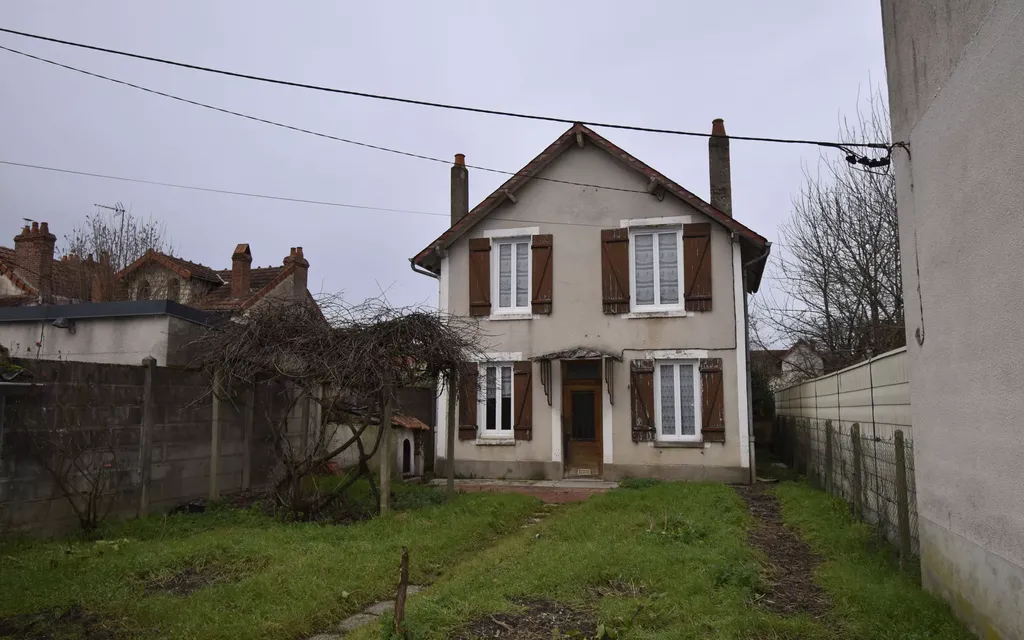 Achat maison à vendre 2 chambres 54 m² - Cosne-Cours-sur-Loire