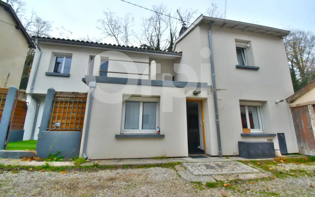 Achat maison à vendre 4 chambres 104 m² - Neyron