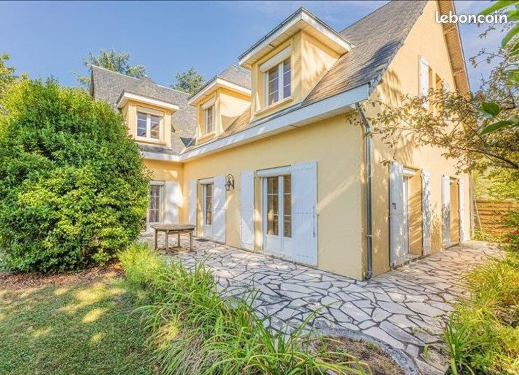 Achat maison à vendre 5 chambres 215 m² - Amboise