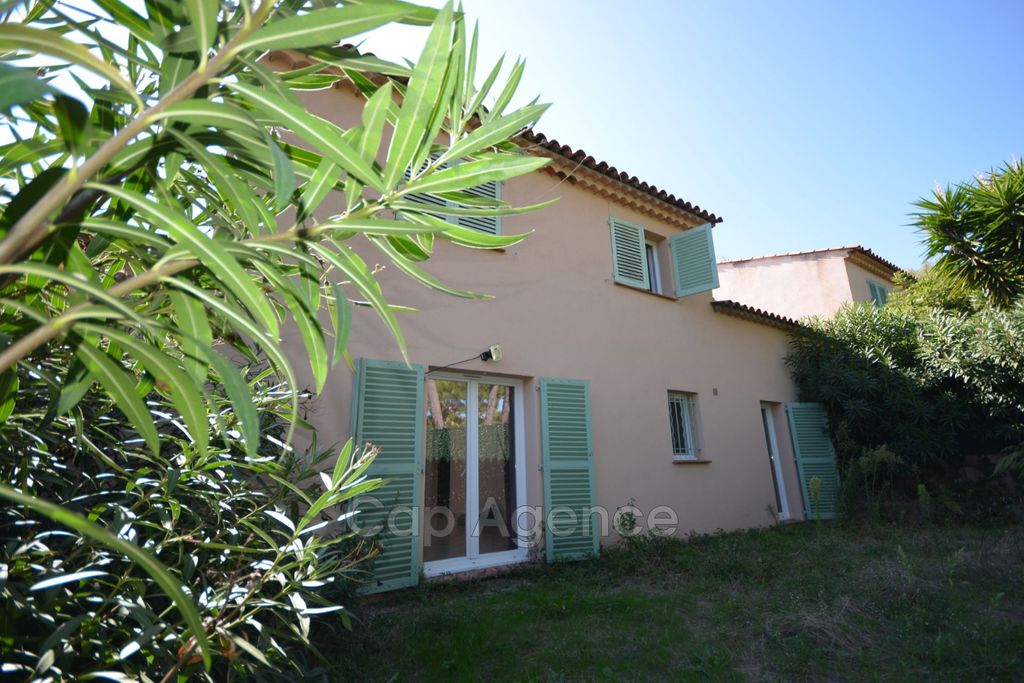 Achat maison à vendre 4 chambres 126 m² - Villeneuve-Loubet