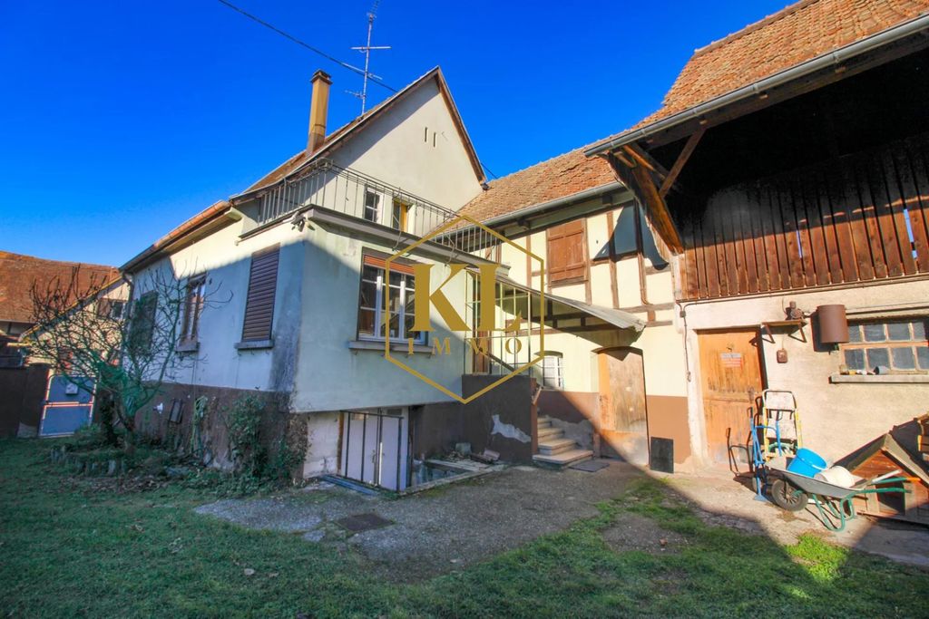 Achat maison à vendre 4 chambres 141 m² - Grussenheim