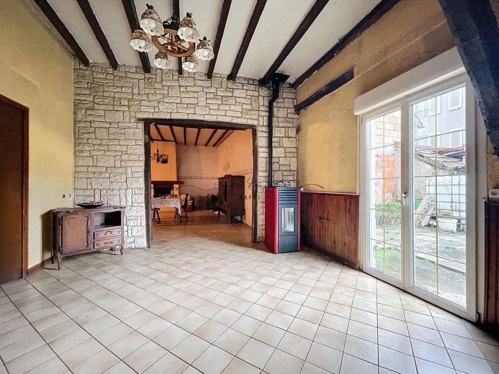 Achat maison à vendre 2 chambres 114 m² - Provins