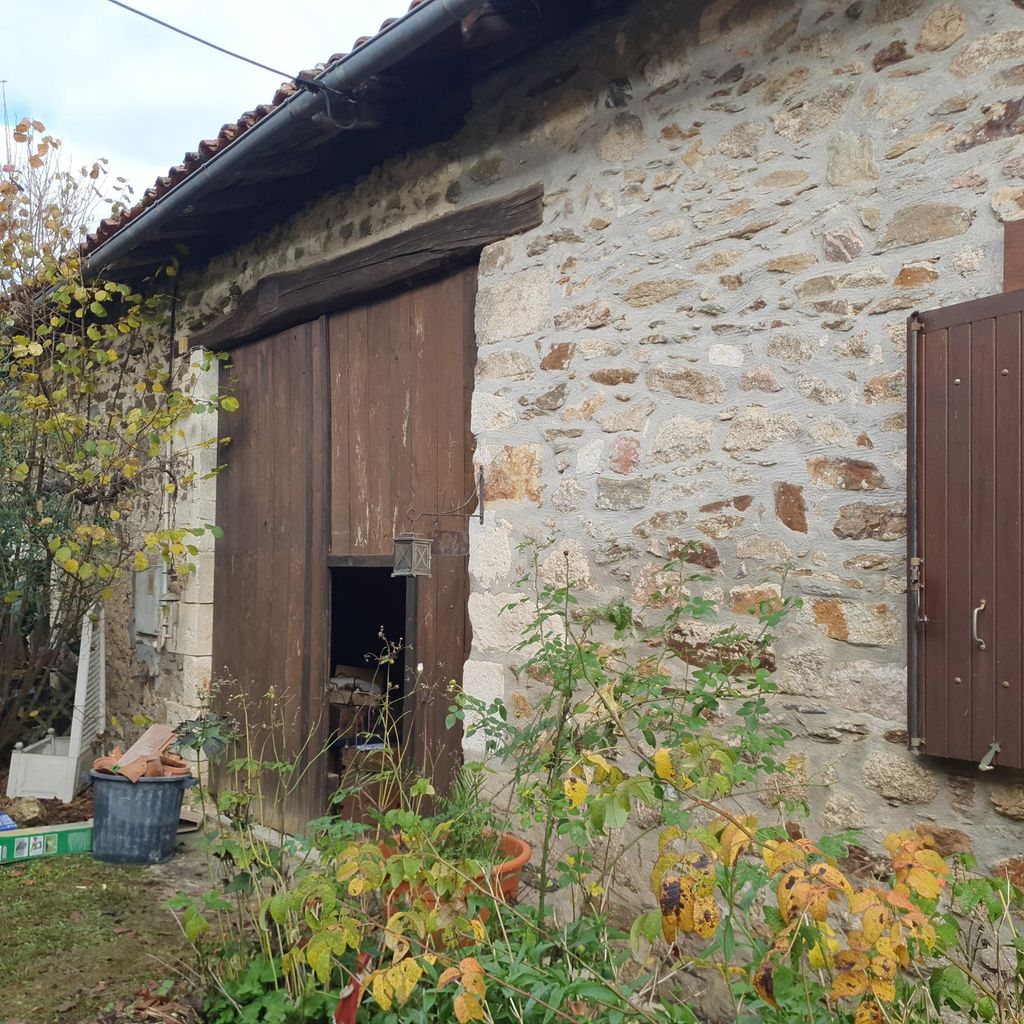 Achat maison 1 chambre(s) - Saint-Saud-Lacoussière