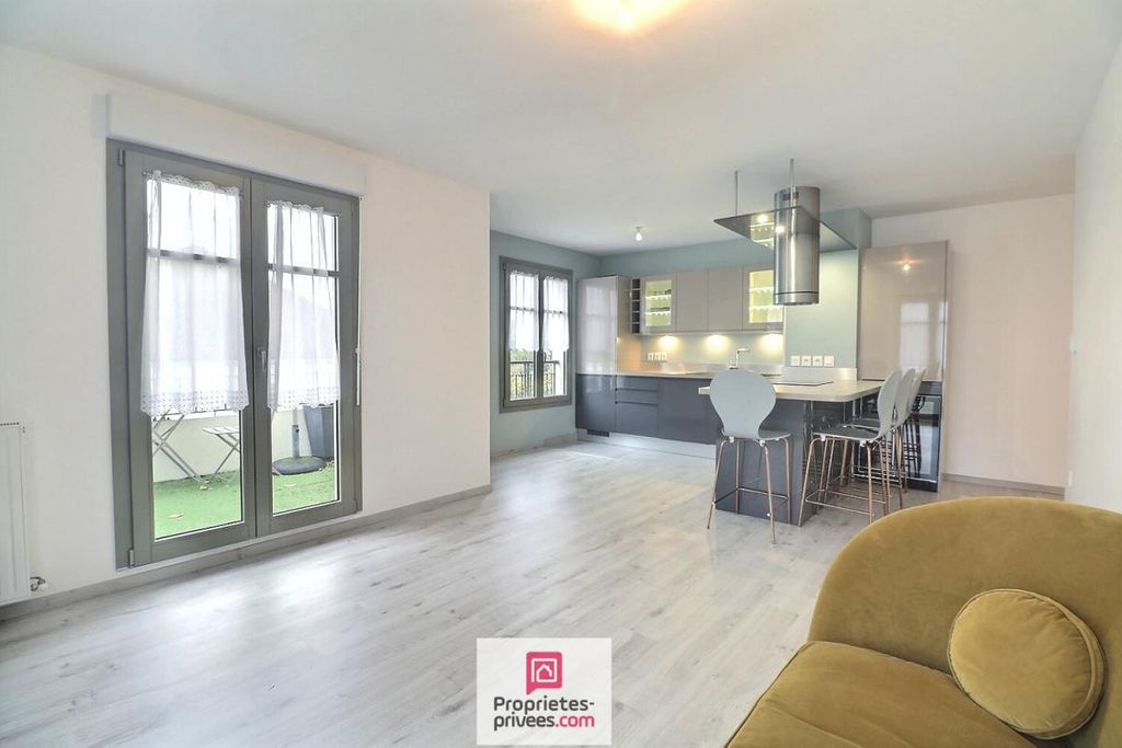 Achat appartement à vendre 3 pièces 64 m² - L'Isle-Adam