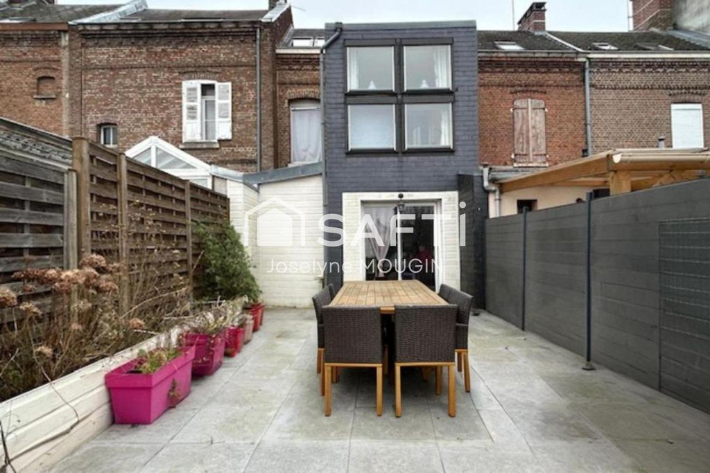 Achat maison à vendre 3 chambres 93 m² - Amiens