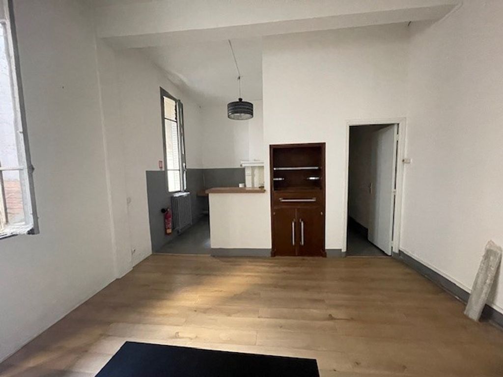 Achat appartement à vendre 5 pièces 108 m² - Alès