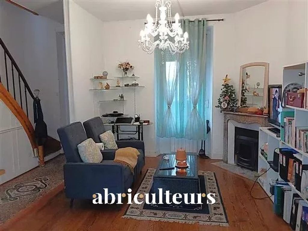 Achat maison à vendre 2 chambres 100 m² - Romilly-sur-Seine