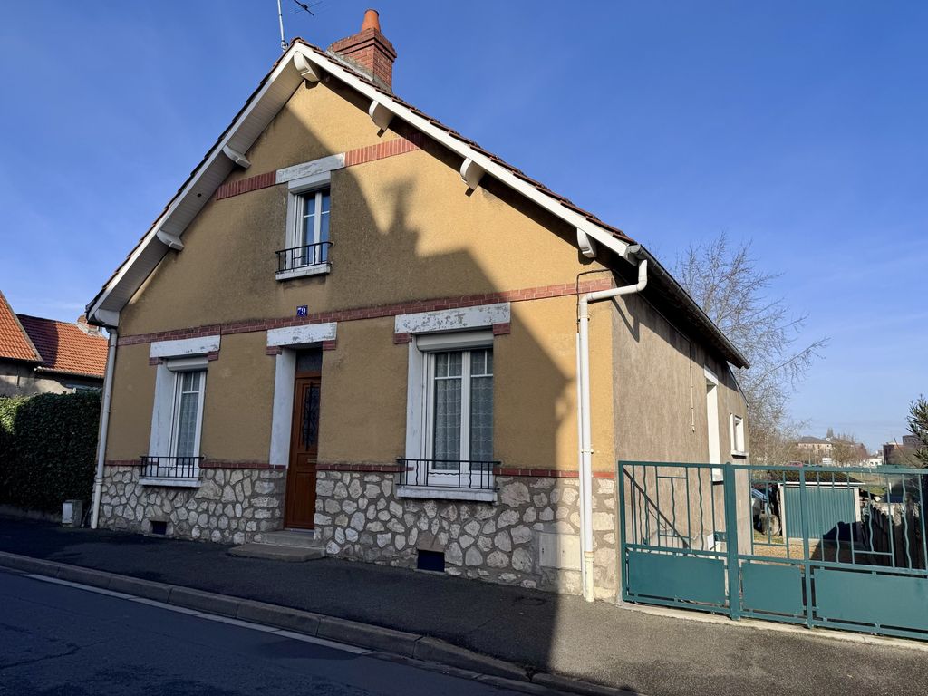 Achat maison à vendre 2 chambres 83 m² - Orléans