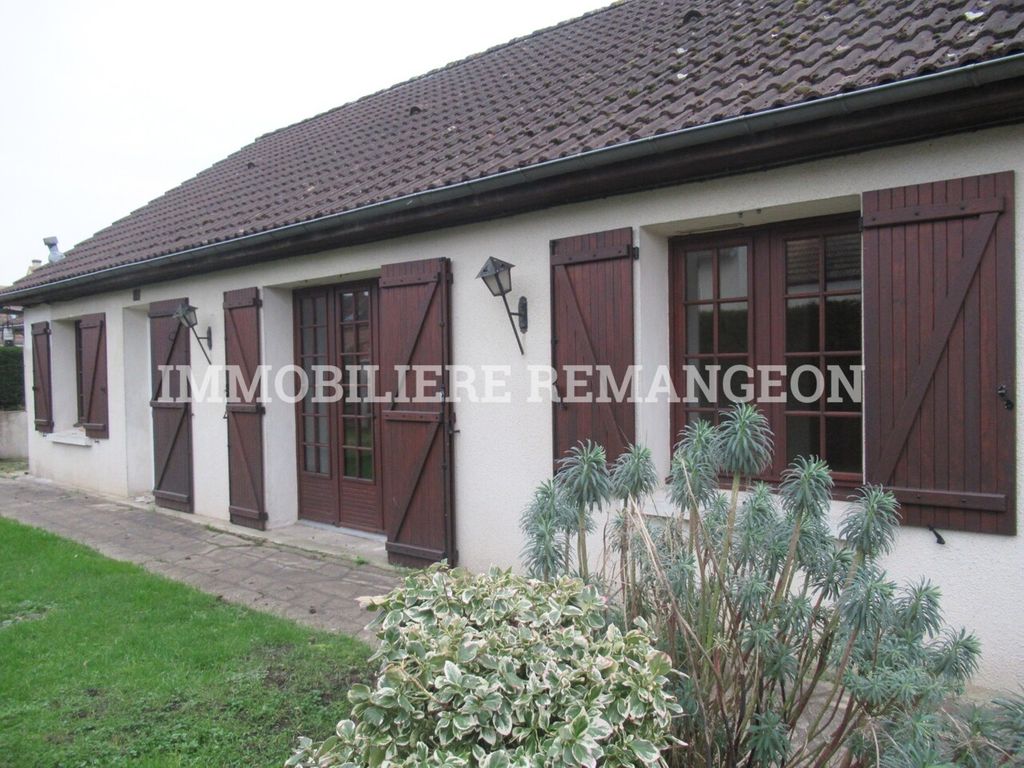 Achat maison à vendre 3 chambres 105 m² - Lamotte-Beuvron