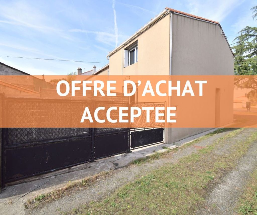 Achat maison à vendre 2 chambres 55 m² - Maisdon-sur-Sèvre