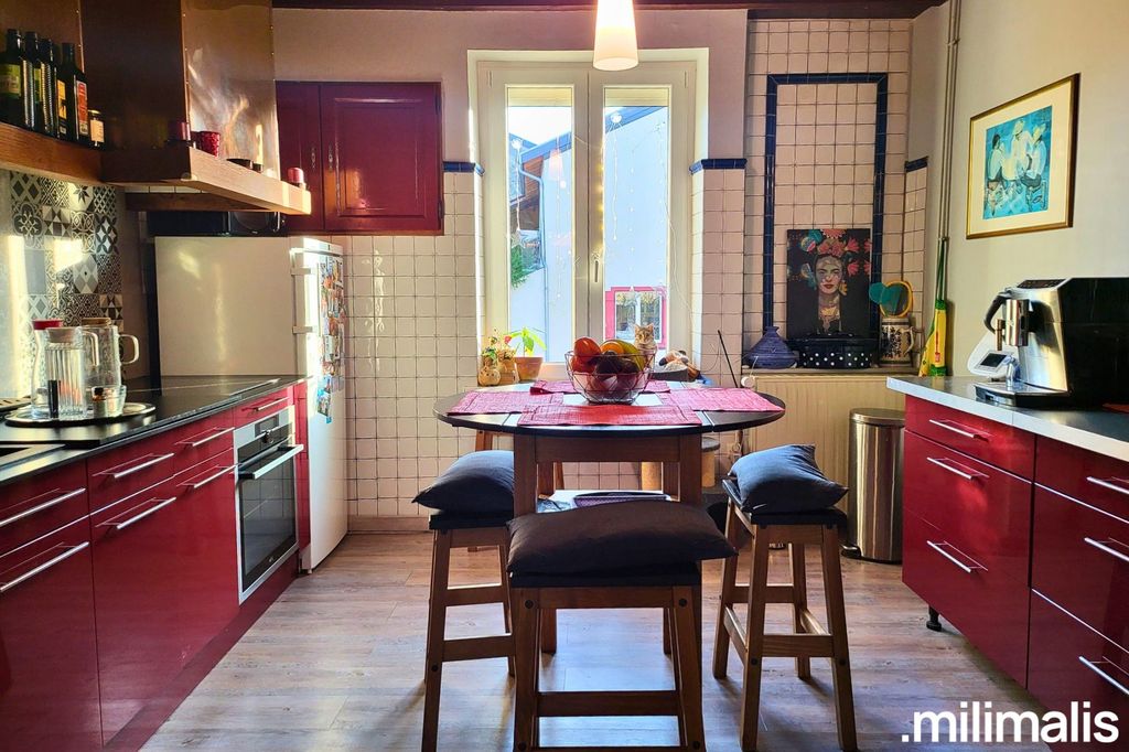 Achat maison à vendre 3 chambres 130 m² - Argancy