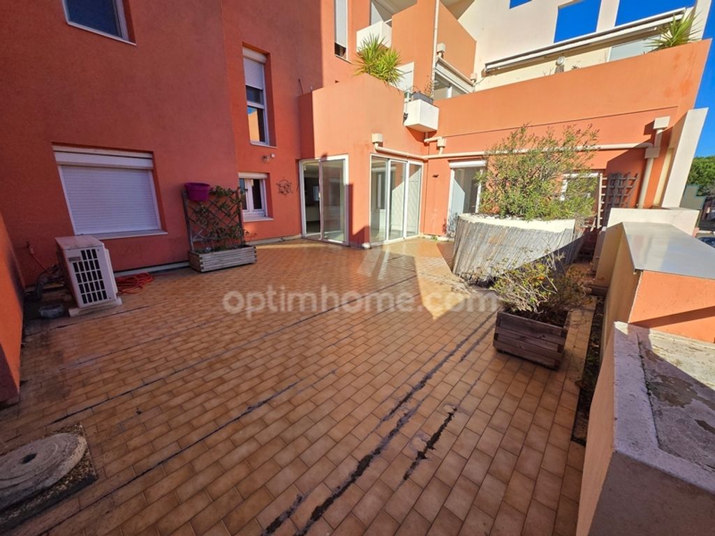 Achat appartement à vendre 4 pièces 91 m² - Fos-sur-Mer