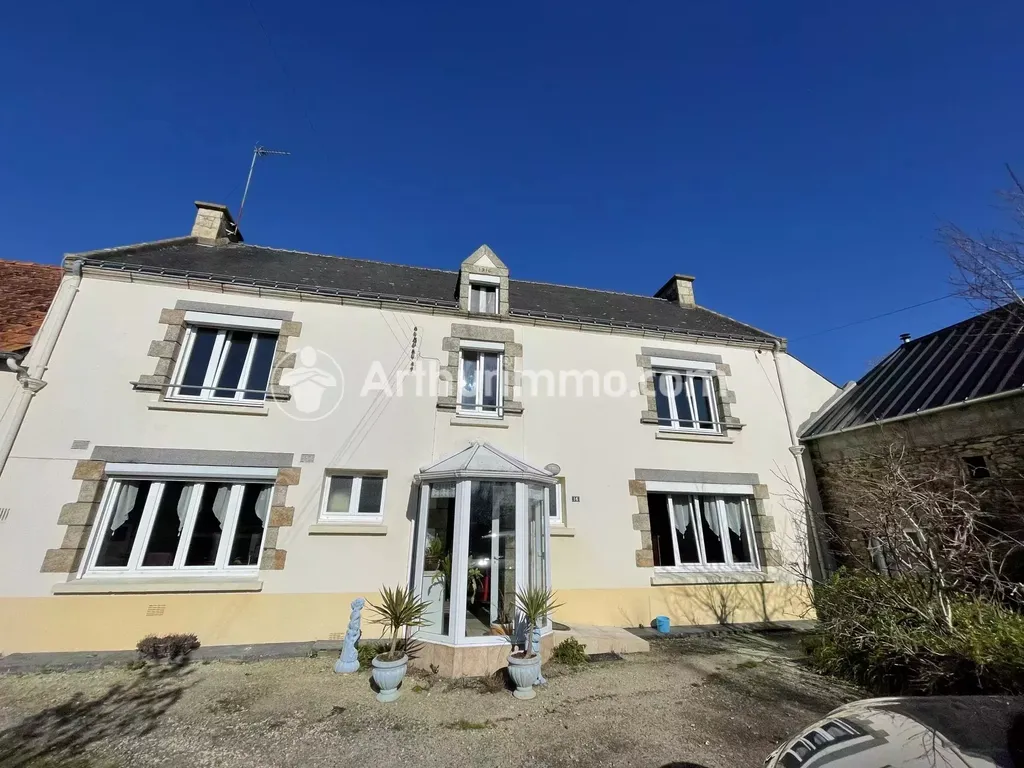 Achat maison à vendre 3 chambres 130 m² - Kervignac