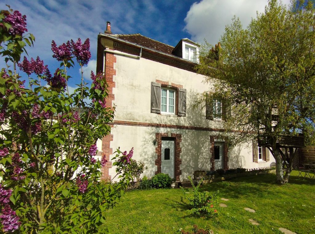 Achat maison à vendre 5 chambres 153 m² - Châteaudun