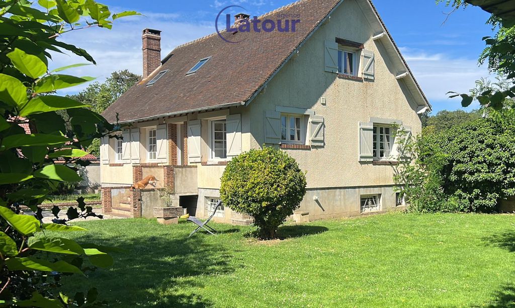 Achat maison à vendre 5 chambres 140 m² - Châteauneuf-en-Thymerais