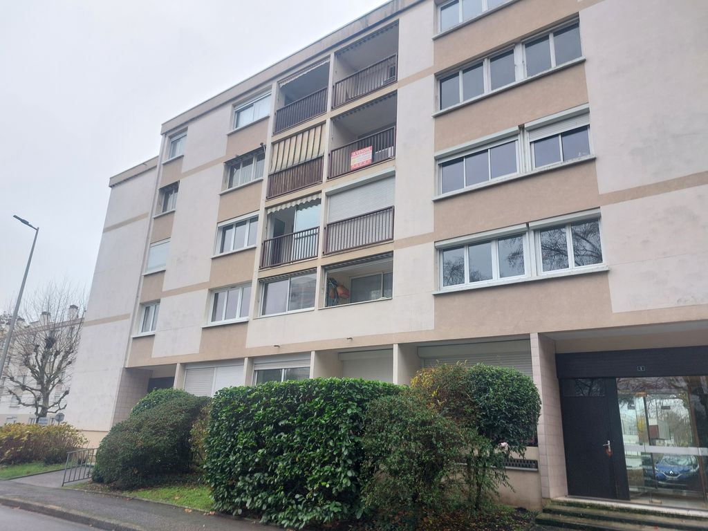 Achat appartement à vendre 5 pièces 81 m² - Mérignac