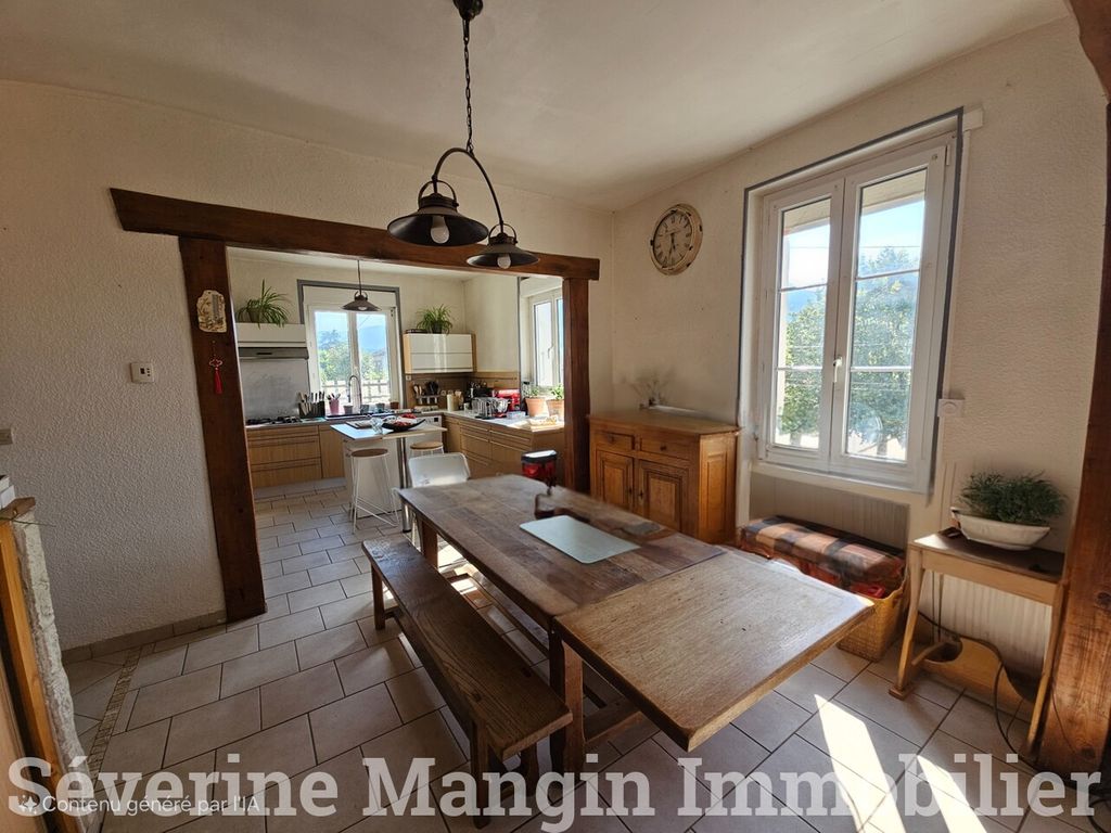 Achat maison à vendre 4 chambres 155 m² - Saint-Jean-en-Royans