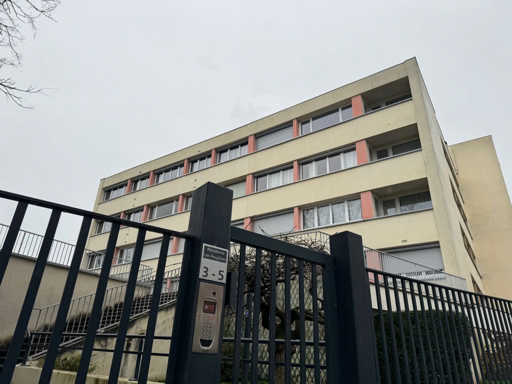 Achat appartement à vendre 2 pièces 56 m² - Chamalières