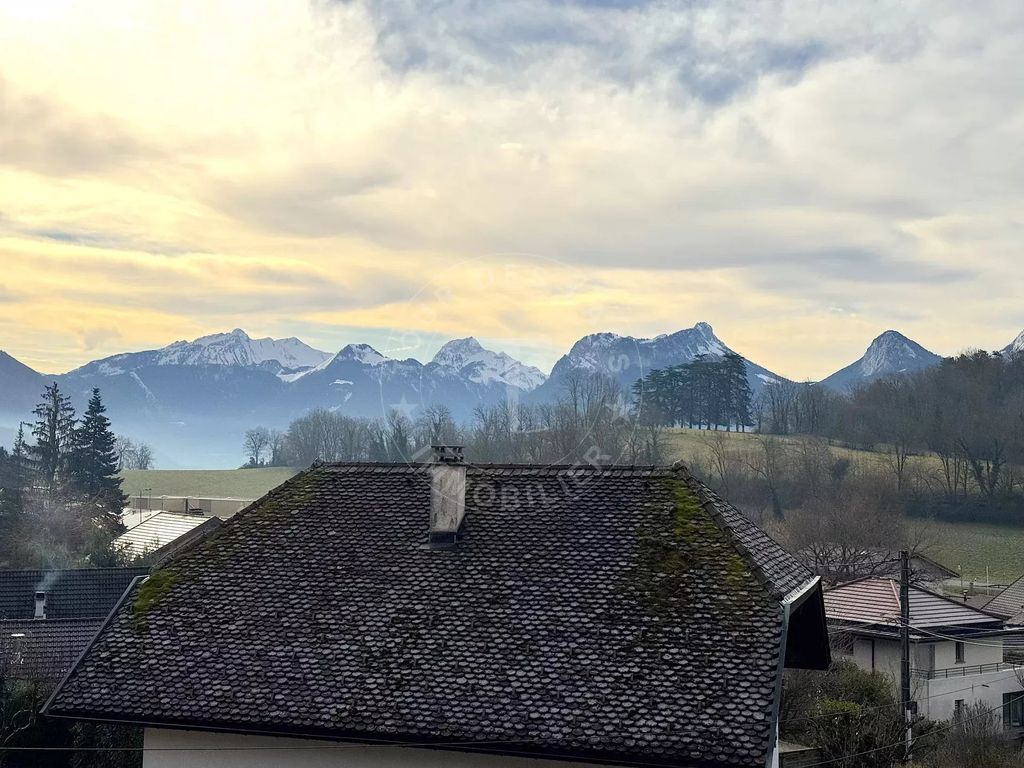 Achat appartement à vendre 5 pièces 76 m² - Talloires-Montmin