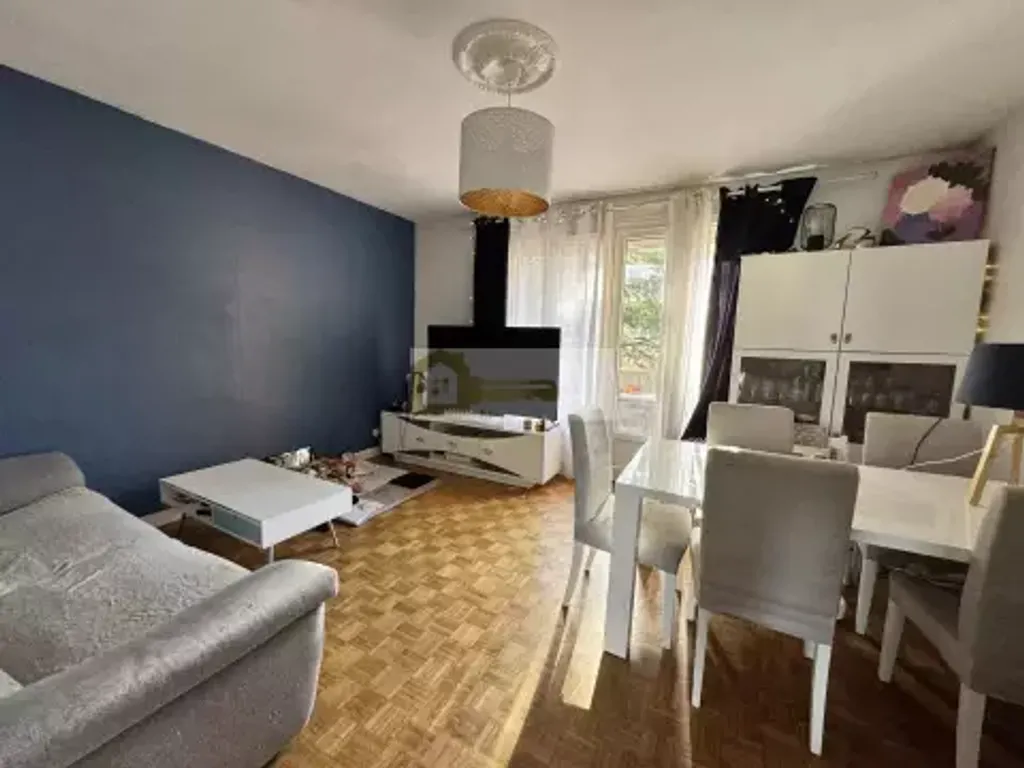 Achat appartement à vendre 5 pièces 65 m² - Montélimar