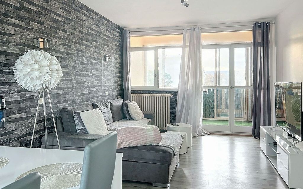 Achat appartement à vendre 3 pièces 73 m² - Clermont-Ferrand