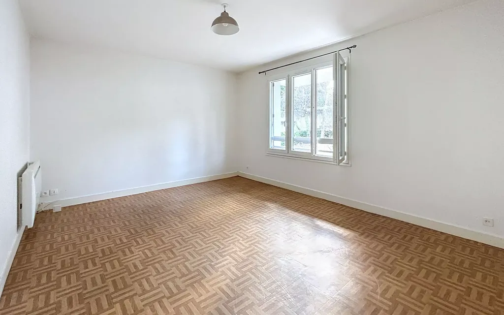 Achat appartement à vendre 2 pièces 50 m² - Saint-Cyr-sur-Loire