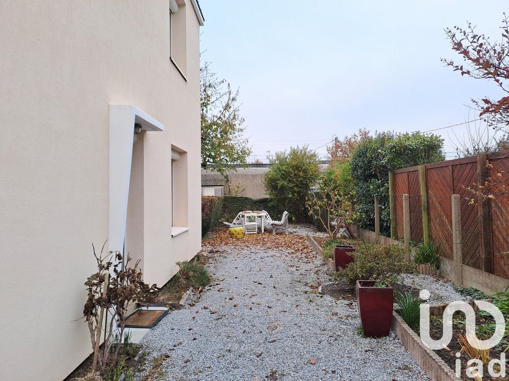 Achat maison à vendre 4 chambres 88 m² - Ingrandes-le-Fresne-sur-Loire