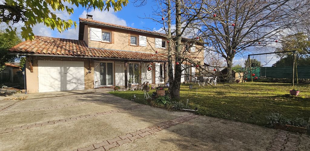 Achat maison à vendre 4 chambres 150 m² - Castelmaurou