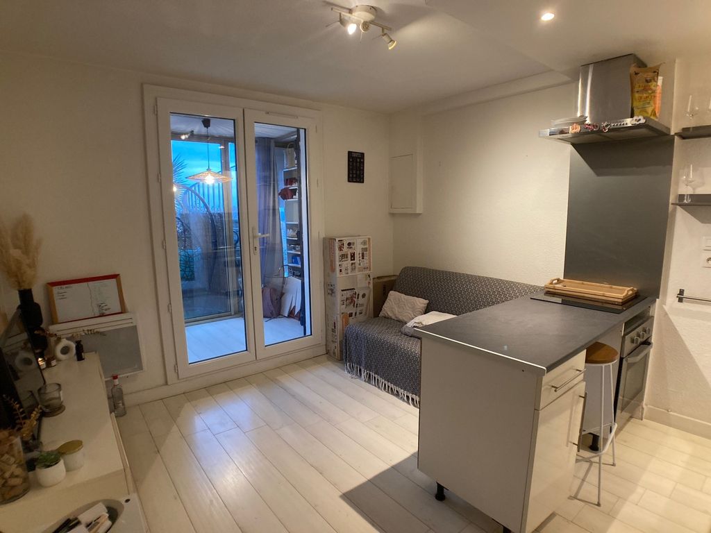 Achat appartement à vendre 2 pièces 27 m² - Cogolin