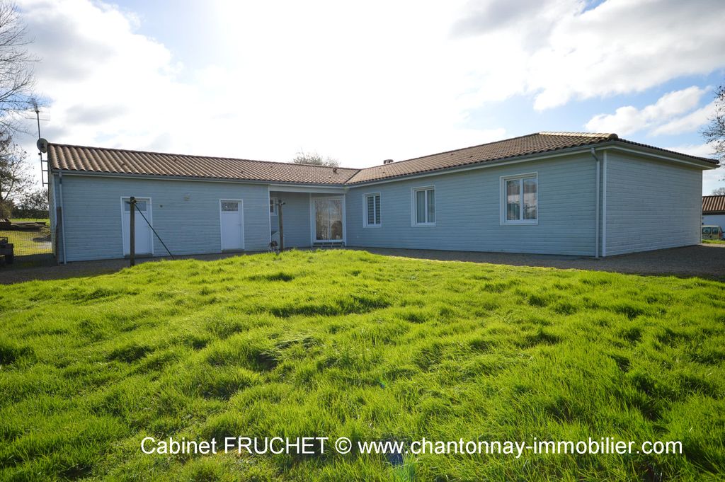 Achat maison à vendre 4 chambres 145 m² - Chantonnay