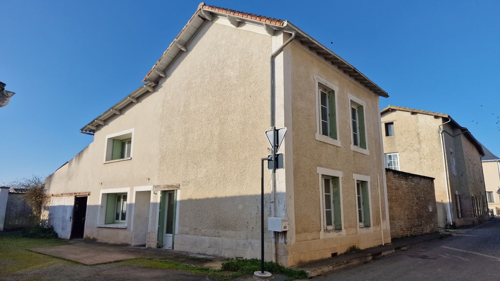 Achat maison à vendre 3 chambres 108 m² - Saint-Sauvant