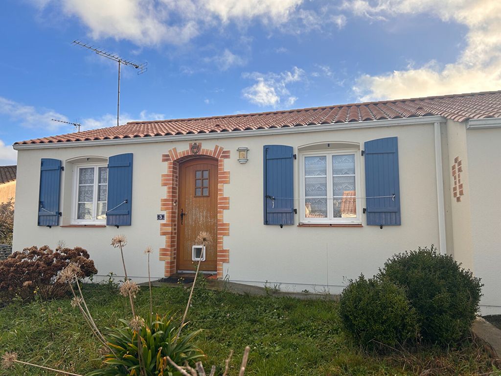 Achat maison à vendre 2 chambres 62 m² - Saint-Hilaire-de-Riez