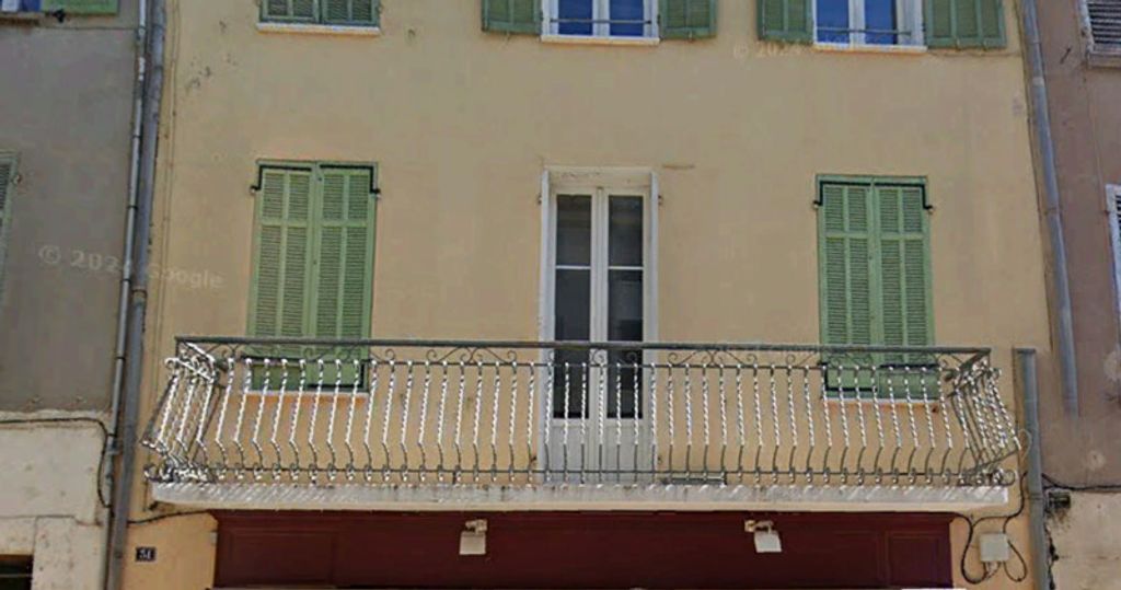 Achat appartement à vendre 3 pièces 81 m² - Le Luc