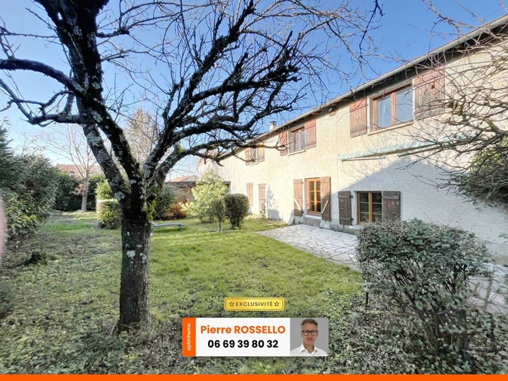 Achat maison à vendre 5 chambres 157 m² - Saint-Laurent-de-Mure